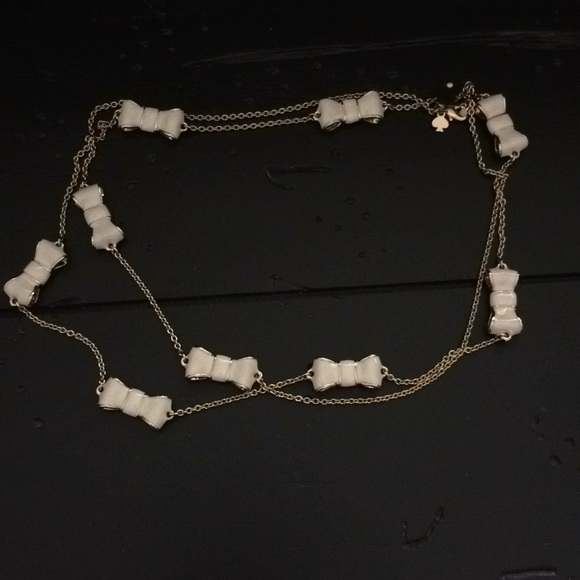 kate spade Jewelry - NWOT ♠️Kate Spade Bow necklace
